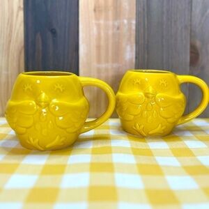 NEW pair of chick mugs